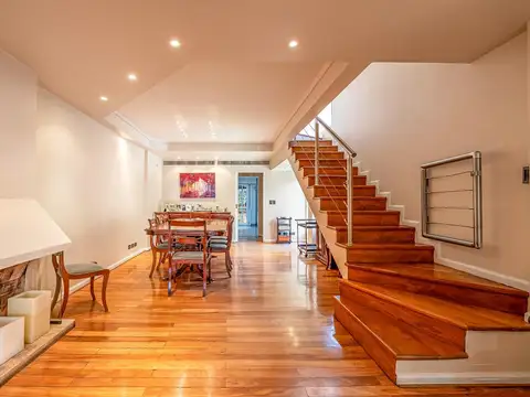 DUPLEX - VENTA - 4 AMB - SUITE - 2 COCHERAS - PATIO - COLEGIALES