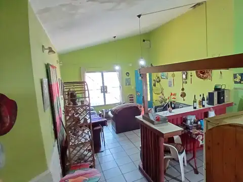Depto Tipo Casa en Venta con 1 cocheras