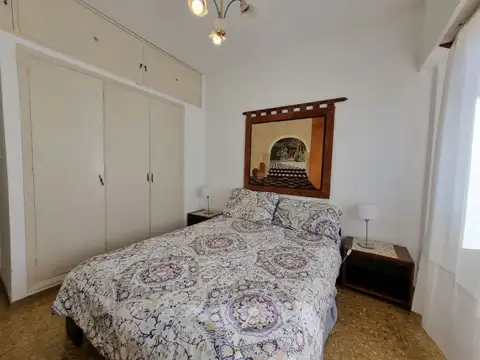 Departamento De 3 Ambientes Excelente Ubicacion Y Vista Al M