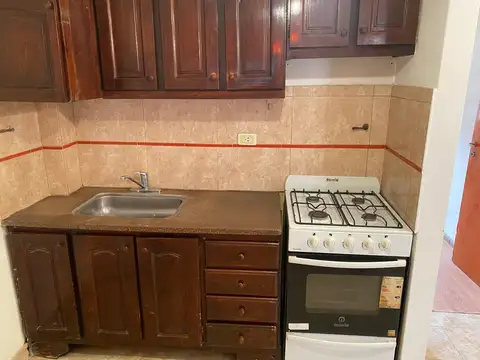 Departamento 3 ambientes con 1 baño