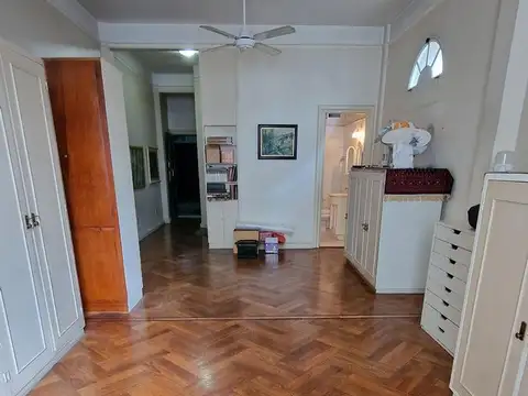 Oficina en Venta 106 años