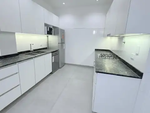Departamento En Alquiler Permanente - RECOLETA