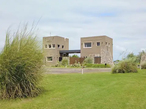 Terreno en Venta 40  mts Fondo