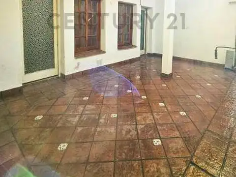 PH 3 AMBIENTES EN VENTA EN EL CENTRO DE LANÚS OESTE