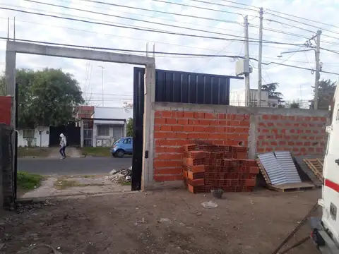 Galpon en Venta en Ensenada, USD 60.000