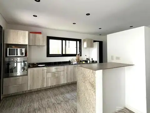 Casa en Alquiler al Noroeste