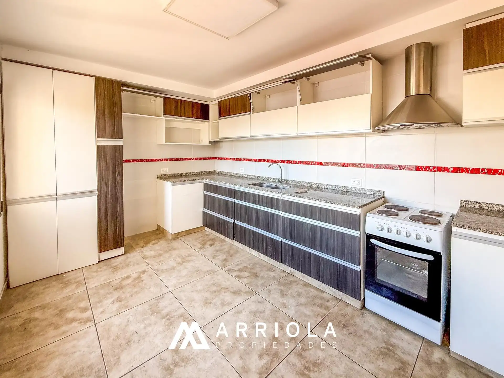 Departamento de 3 ambientes en ALQUILER 24 MESES. Olazabal y Belgrano. Mar del Plata