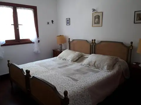 Excelente Chalet en Zona Iv