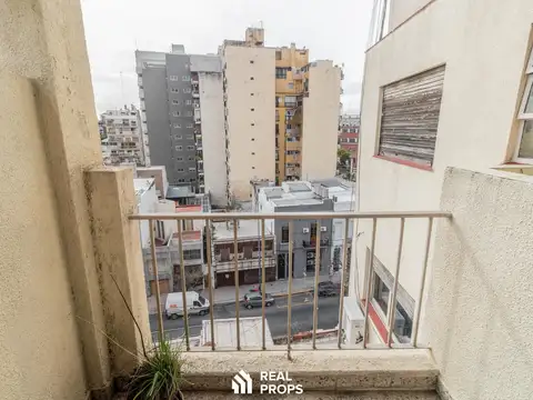 Avenida Angel Gallardo 600