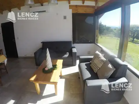 Casa 3 ambientes con 2 baños