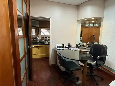 Local en Venta en Moron Sur, USD 480.000