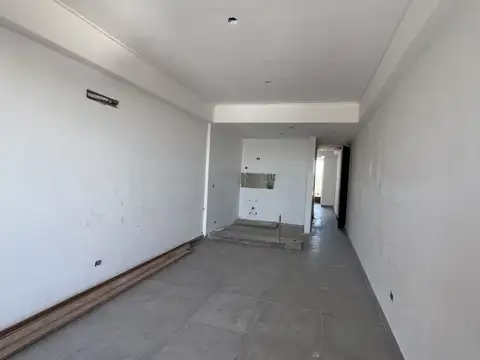 San Martin 100, Piso 5