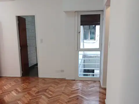 Departamento en Alquiler en Caballito, $ 650.000