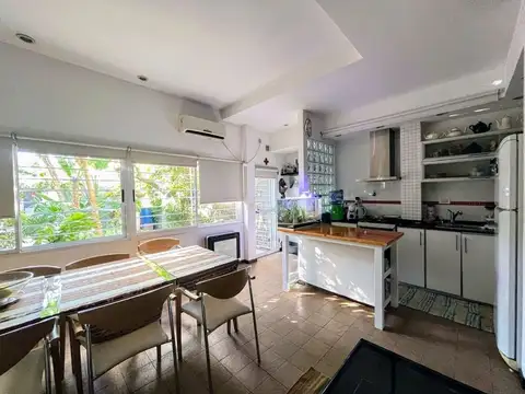 Depto Tipo Casa 2 ambientes con 2 baños