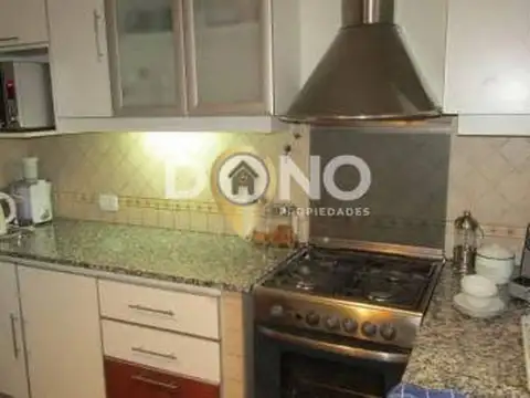 Casa 3 ambientes con 2 baños