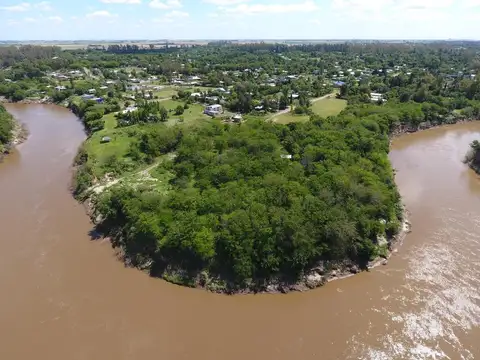 Terreno en Venta 20  mts Frente