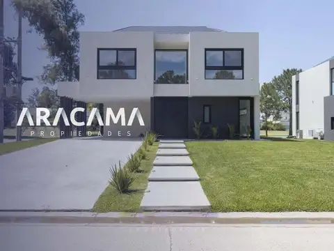 Casa en Venta en Saint Thomas Este Oeste - Canning