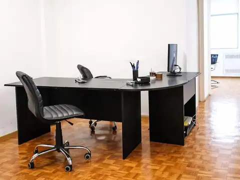 Oficina 2 ambientes con 1 baño