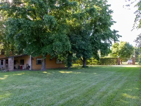 Quinta en Venta en Loma Verde, USD 210.000