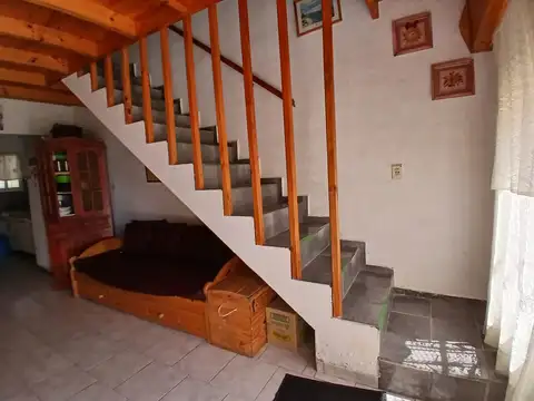 Casa 3 ambientes con 1 baño