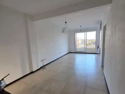 Departamento en Alquiler en Villa Pueyrredon, $ 680.000