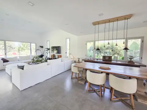 Casa  en Venta ubicado en Haras Santa Maria, Escobar, G.B.A. Zona Norte