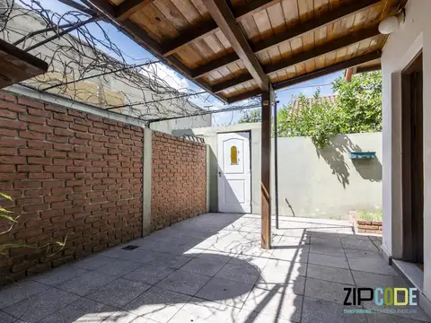 Depto Tipo Casa en Venta 40 años