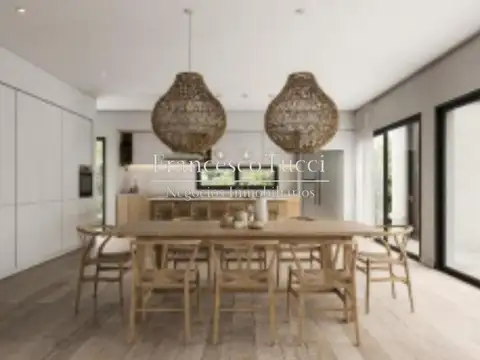 Casa en Venta con 2 cocheras