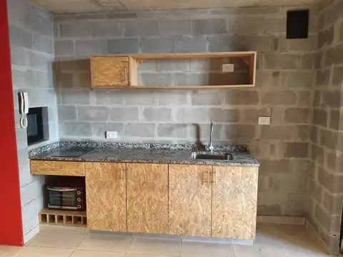 Departamento en Alquiler en Luis Agote, $ 330.000