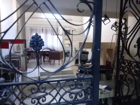Depto Tipo Casa 4 ambientes con 3 baños