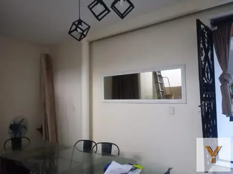 Depto Tipo Casa en Venta 46 años