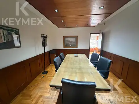 12 entre 46 y 47  Oficina en venta  primer piso