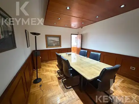 Oficina en Venta 50 años