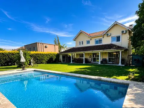 Casa en venta 4 dormitorios en San Lucas Village Maschwitz