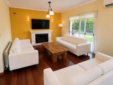 Casa en Venta de 4 dormitorios