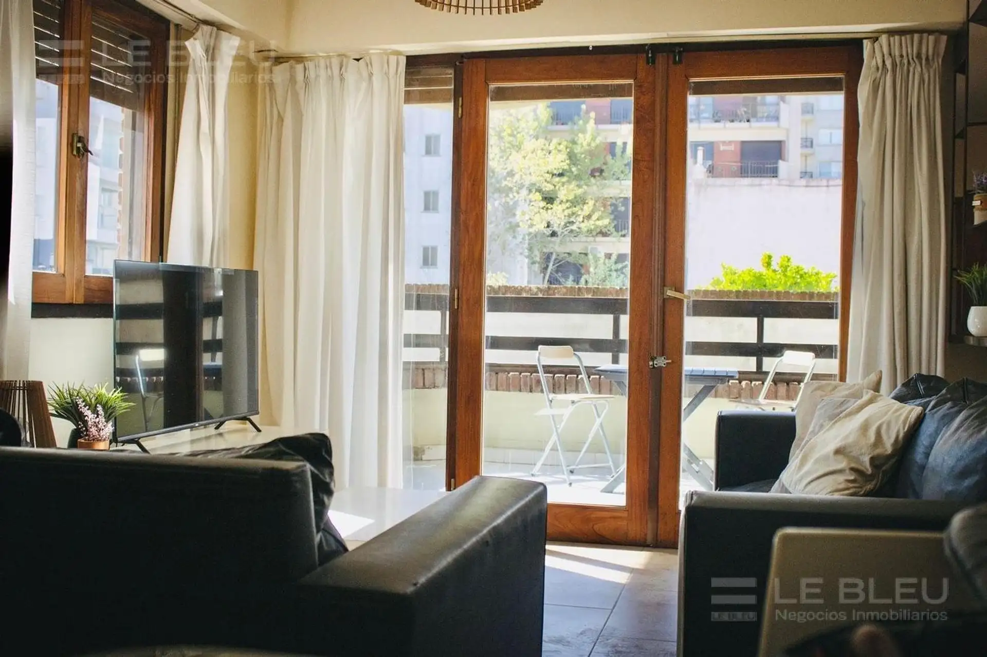 VENTA de departamento 3 ambientes con balcón - Mar del Plata