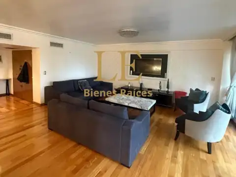 Departamento en Alquiler de 4 ambientes