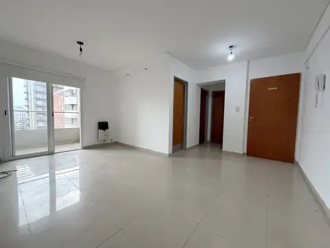 Departamento en Alquiler en Caseros, $ 560.000