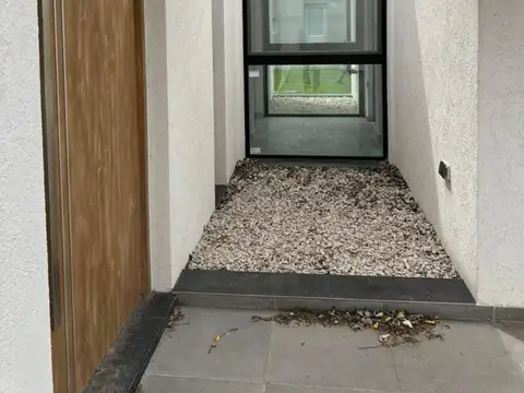 Casa en Venta en Haras Del Sur 3, USD 290.000