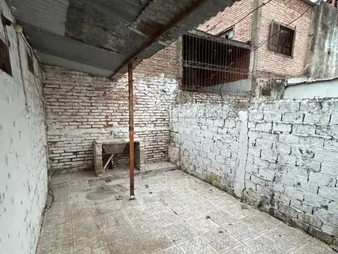 CANGALLO 1886 - MONOAMBIENTE.-