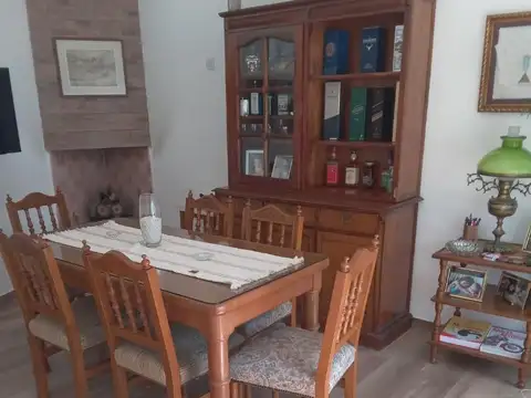 Depto Tipo Casa 3 ambientes con 2 baños
