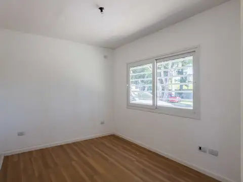 Depto Tipo Casa 2 ambientes con 1 baño