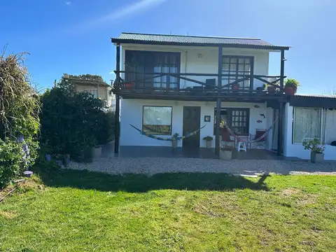 Casa en Alquiler de 3 dormitorios
