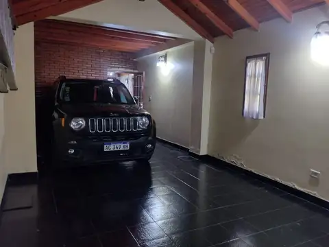 Casa en Venta en Villa Lugano, USD 220.000