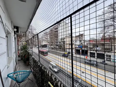Avenida Juan Bautista Justo 3500
