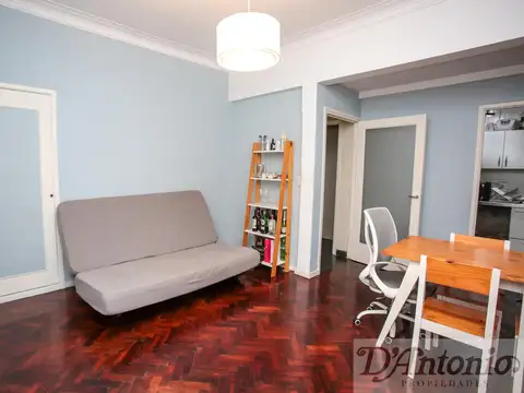 Depto Tipo Casa en Venta 40 años
