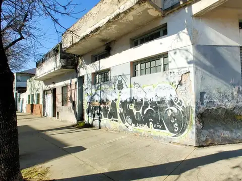 Galpon en venta con vivienda