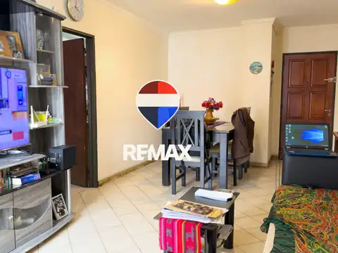 Venta depto 2 dormitorios con cochera zona centro