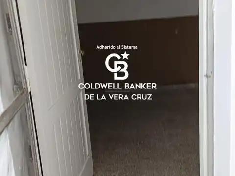 Casa 6 ambientes con 1 baño