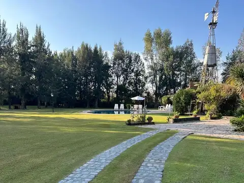 Avenida Agustín M. García 6400